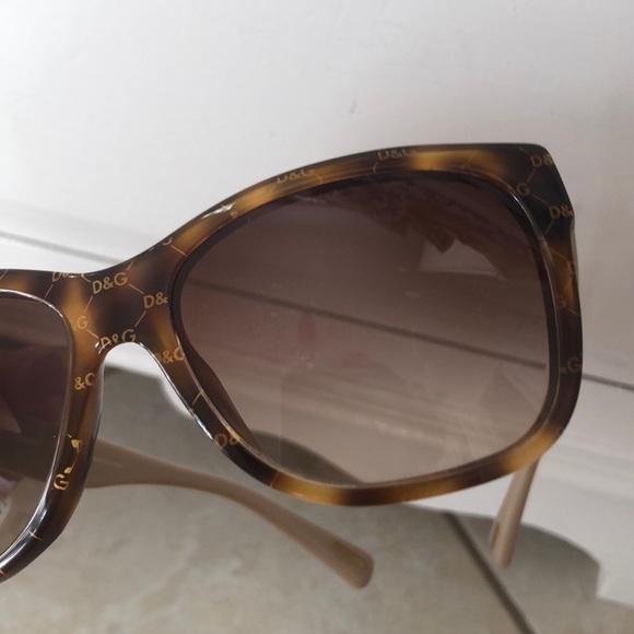 Dolce and gabbana sunglasses main image 2